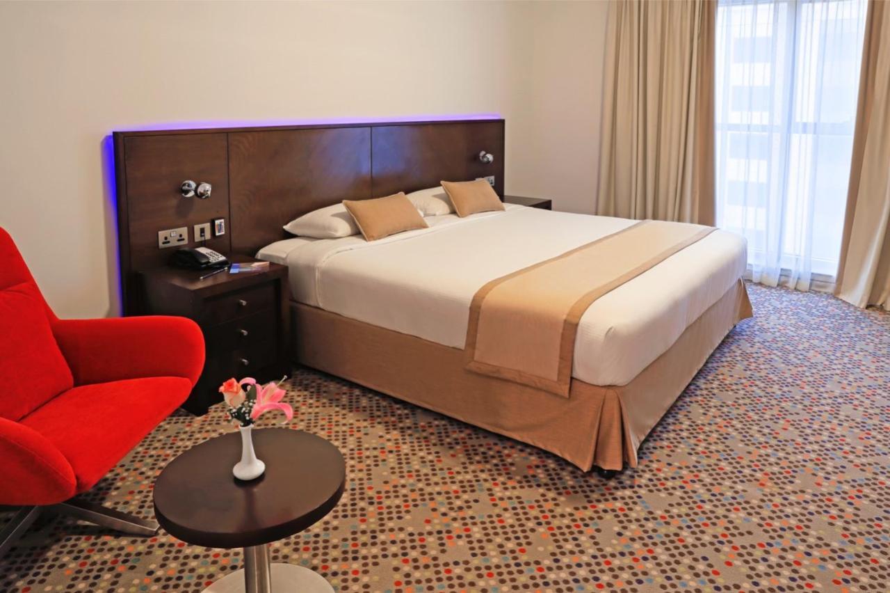 Mena Aparthotel Albarsha At The Mall Dubai Exterior foto
